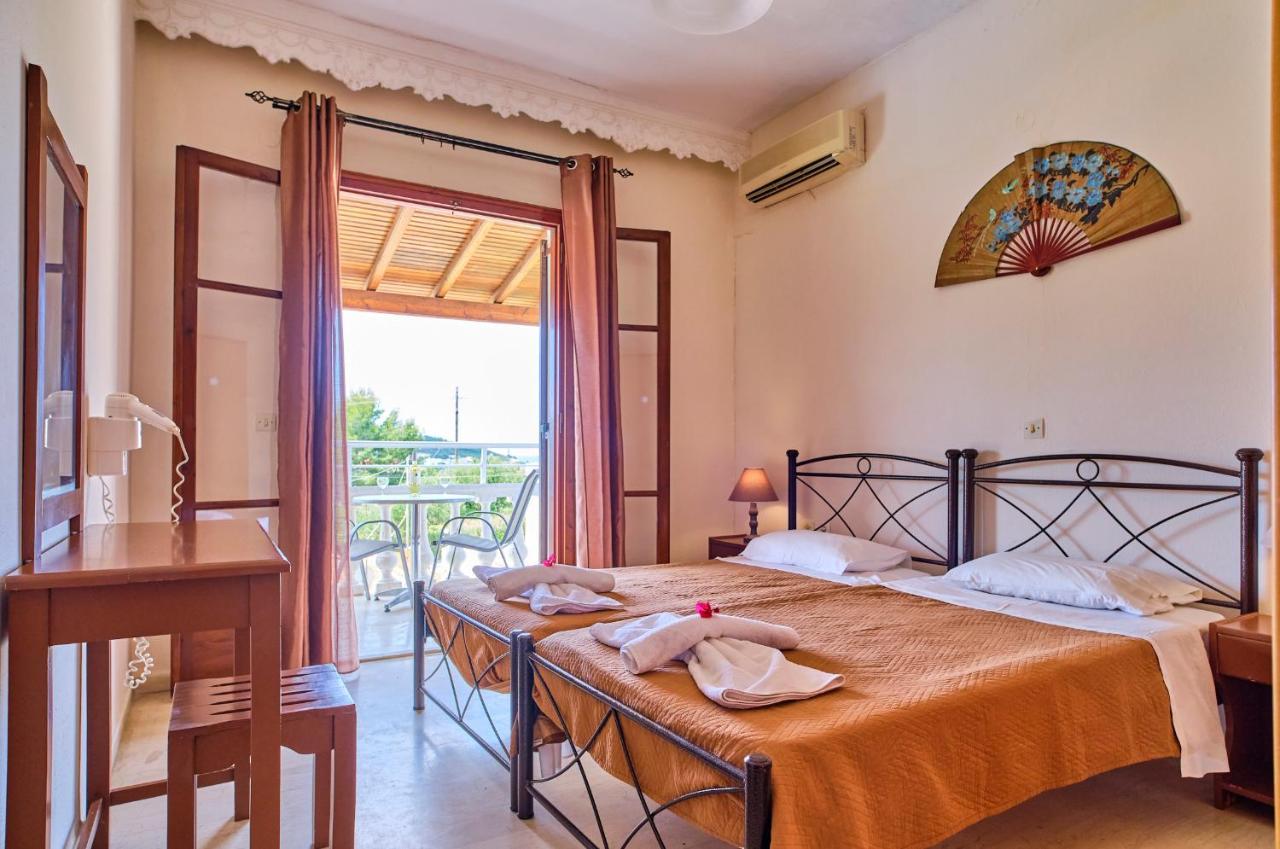 Olga 3* Agios Stefanos Avliotes (Corfu)
